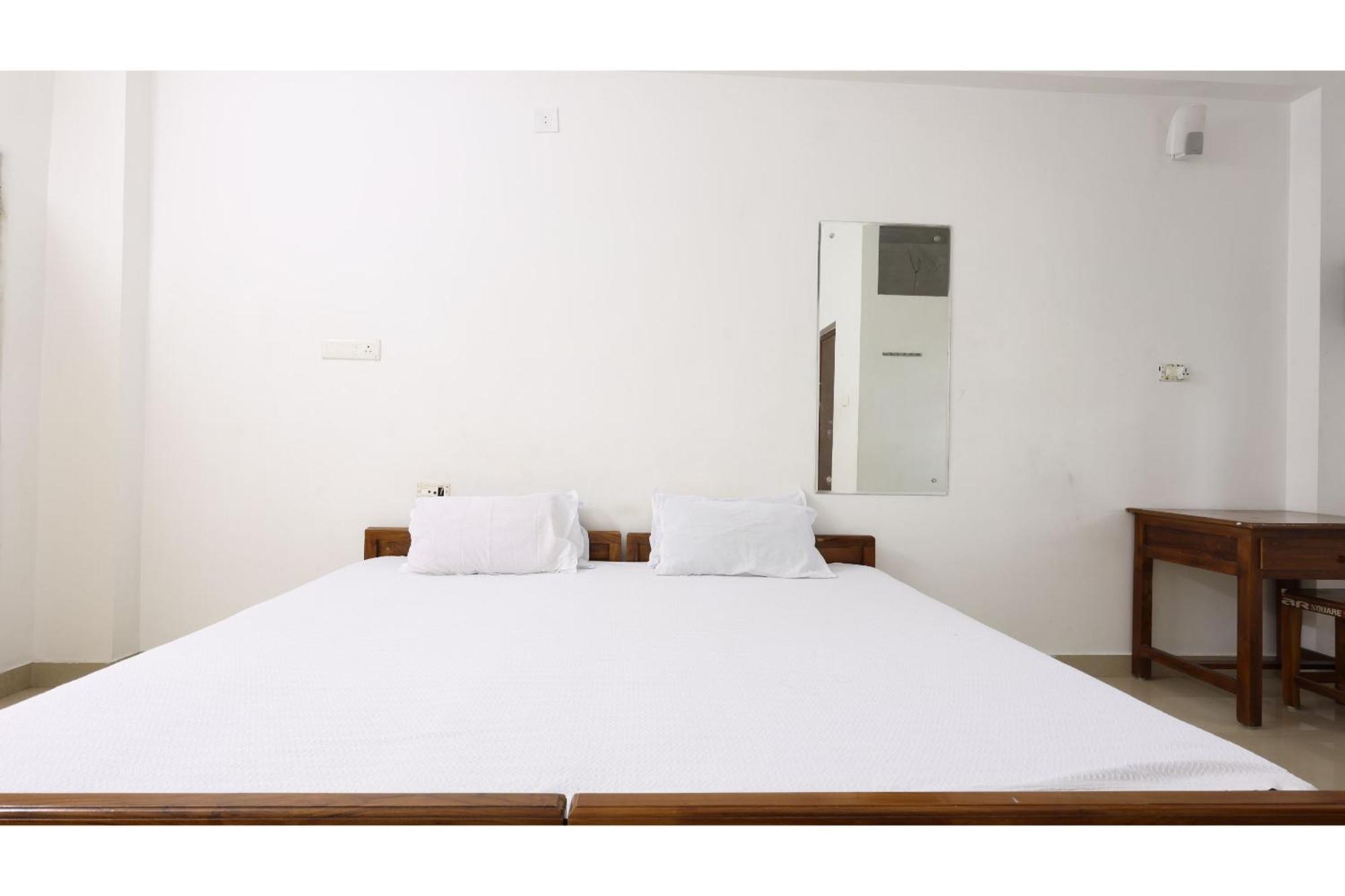 Collection O Ar Square Otel Thrissur Dış mekan fotoğraf